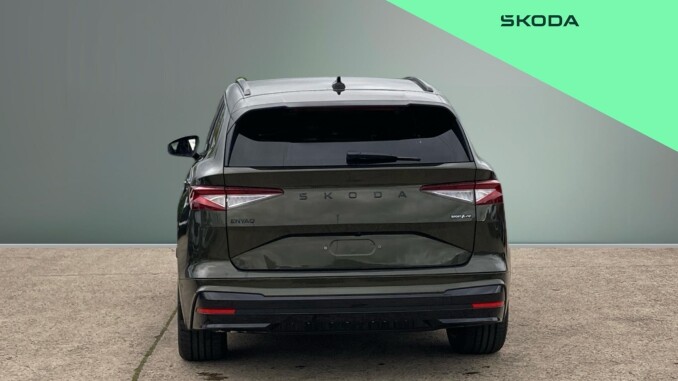 Skoda Enyaq 210kW 85x Sportline 82kWh 4x4 5dr Auto [Maxx] Electric Estate - Image 8
